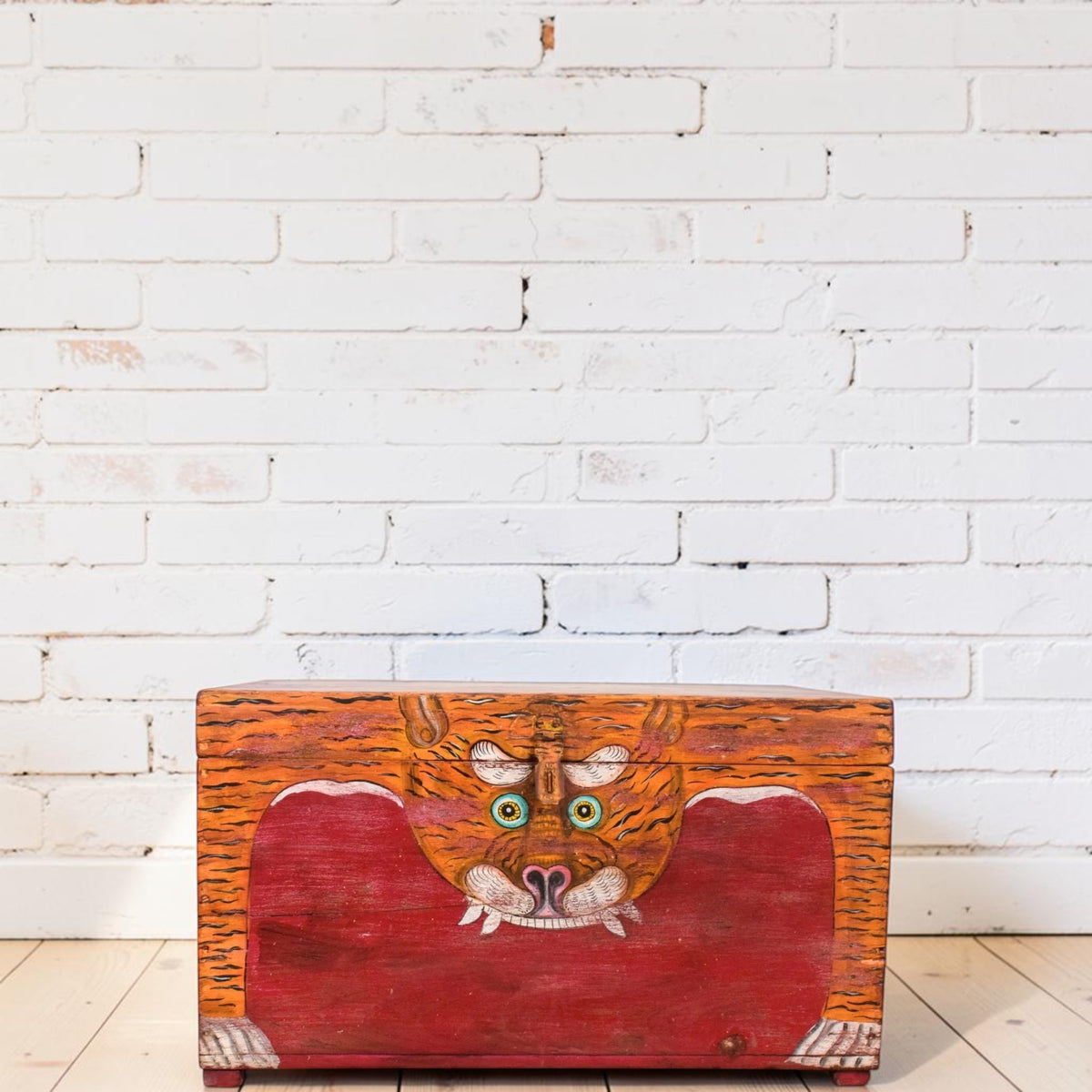 Hand Painted Vintage Chest Trunk Box Tiger